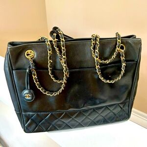 SOLD Authentic Chanel black leather shoulder bag gold hardware Sticker and Card